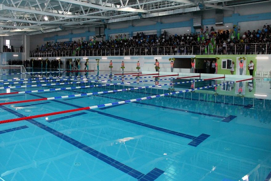 Старость дома не застанет