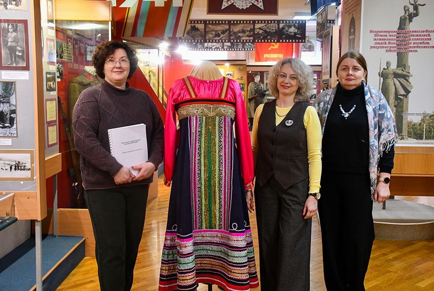 В Пензе восстановили концертный сарафан Лидии Руслановой