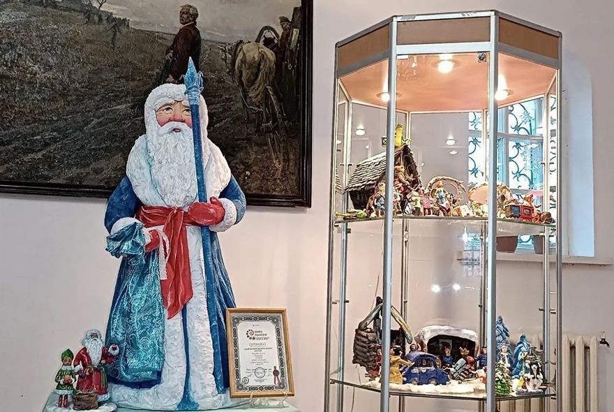 Я Дед Мороз, борода из ваты…