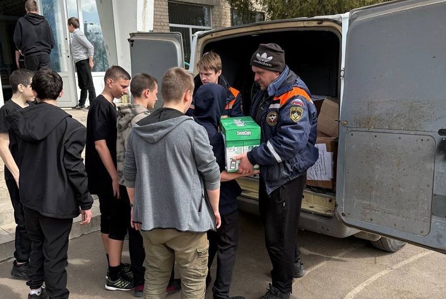 Пензенская школа №12 помогает школе-побратиму