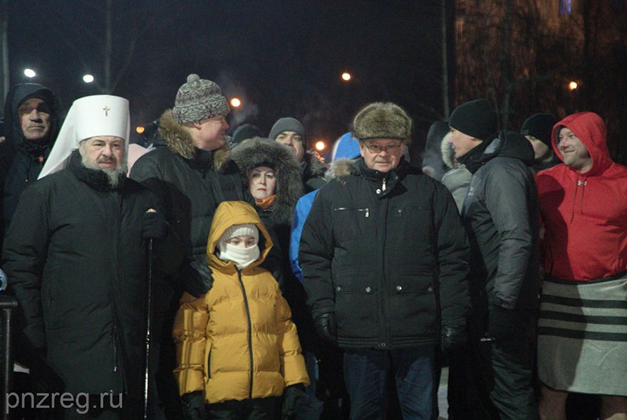 Олег Мельниченко встретил Крещение вместе с пензенцами  