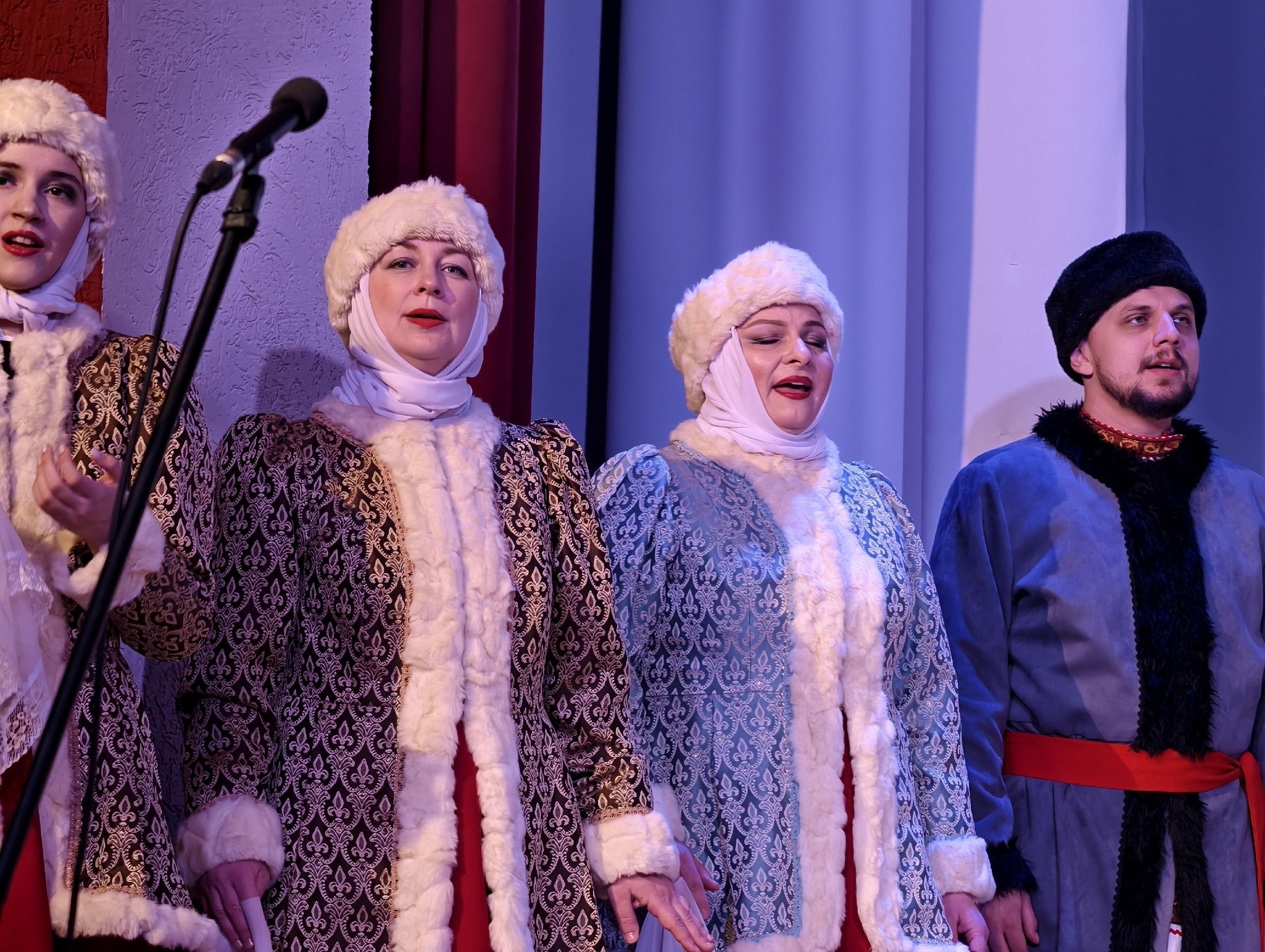 Рассказать песню