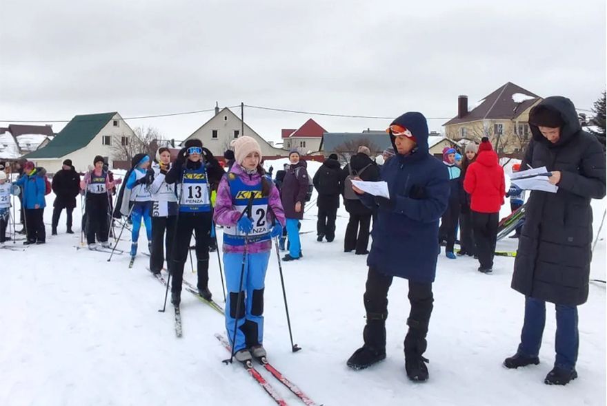 В Пензе прошли лыжные гонки среди школьников