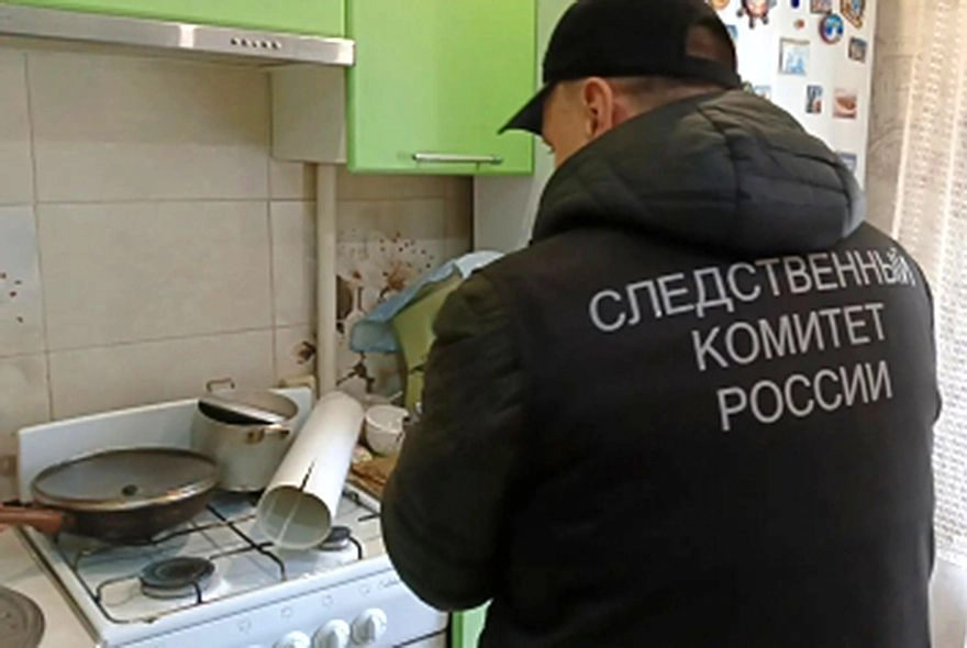 В Пензе двое пенсионеров отравились газом