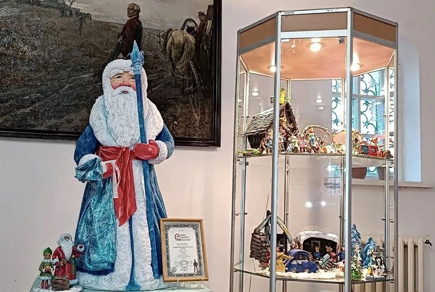 Я Дед Мороз, борода из ваты…