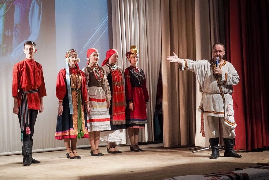 В Пензенском центре культуры и досуга прошла выставка народных костюмов