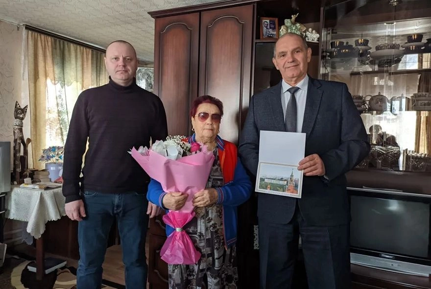 Пензячку поздравил президент