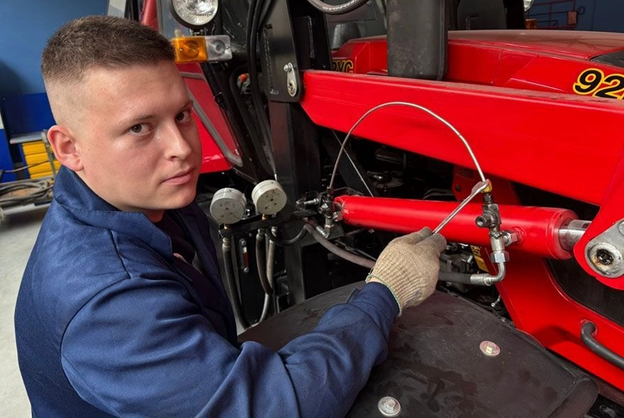 Пензенский аспирант разработал уникальный прибор для аграриев