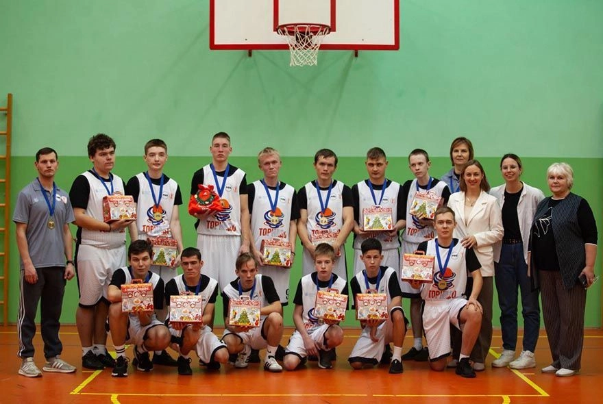 «Торнадо» идет вперед