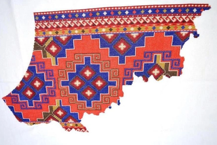 Платье прабабушки и древние руны